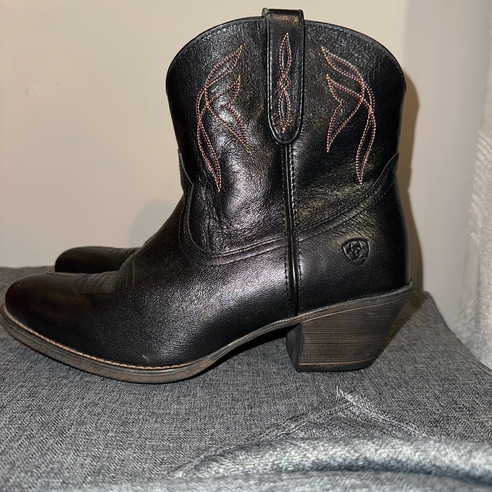 Ariat Women's Black Leather Ankle Boots